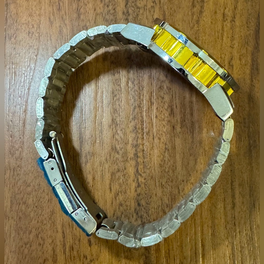 NEW Sewor Men’s Skeleton Watch IN PLASTIC - Picture 2 of 4
